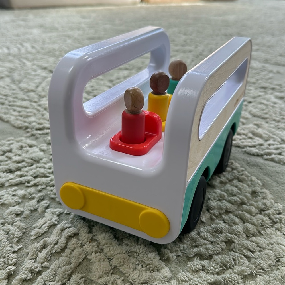 Lovevery Wheel around the Town Toy Bus